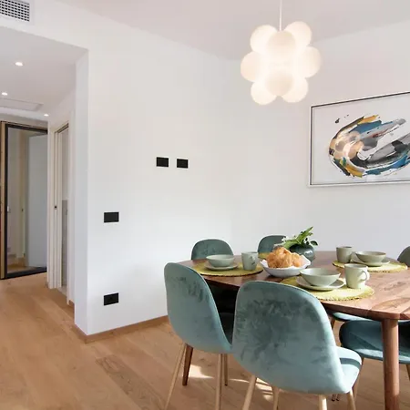 Apartman La Del In Terrazzo Colico